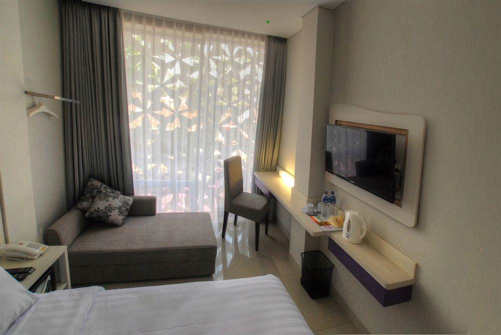 วิโอ โฮเต็ล เวเตรัน Hotel บันดุง ภายนอก รูปภาพ