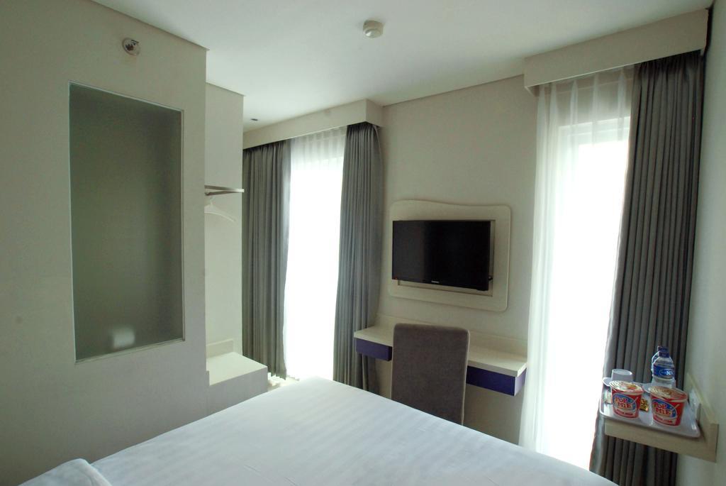 วิโอ โฮเต็ล เวเตรัน Hotel บันดุง ห้อง รูปภาพ