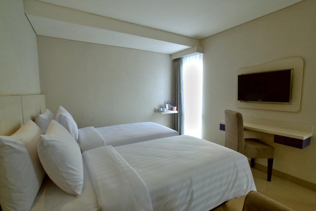 วิโอ โฮเต็ล เวเตรัน Hotel บันดุง ภายนอก รูปภาพ