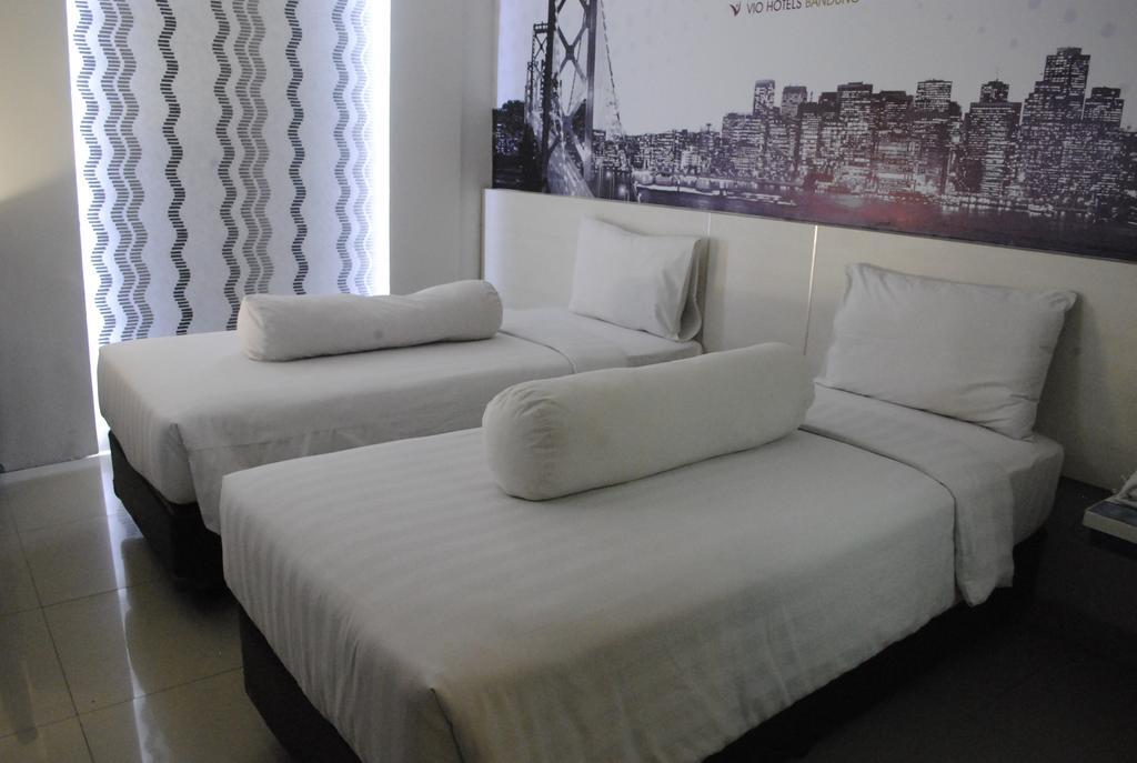 วิโอ โฮเต็ล เวเตรัน Hotel บันดุง ภายนอก รูปภาพ